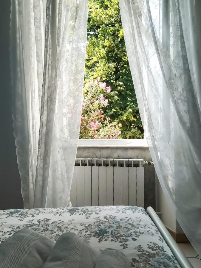 Apartamento A Casa Di Leda Sarzana Exterior foto
